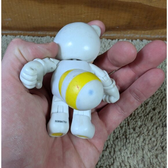 World of Nintendo White Tanooki Mario Action Figure Articulated Super Mario 3D - Picture 8 of 10